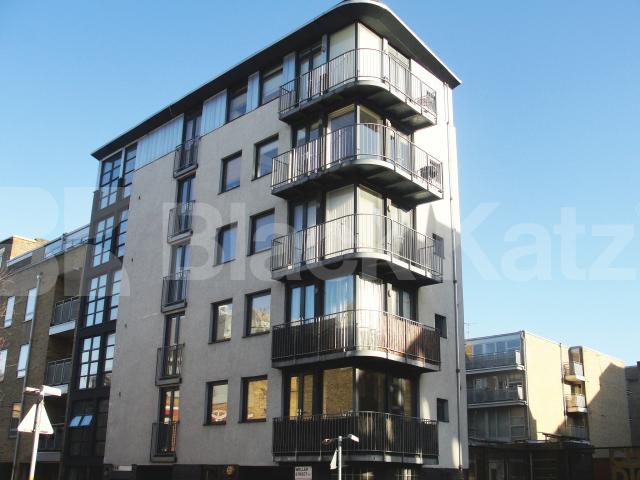 			2 Bedroom, 1 bath, 1 reception Flat			 Weller Street, London Bridge